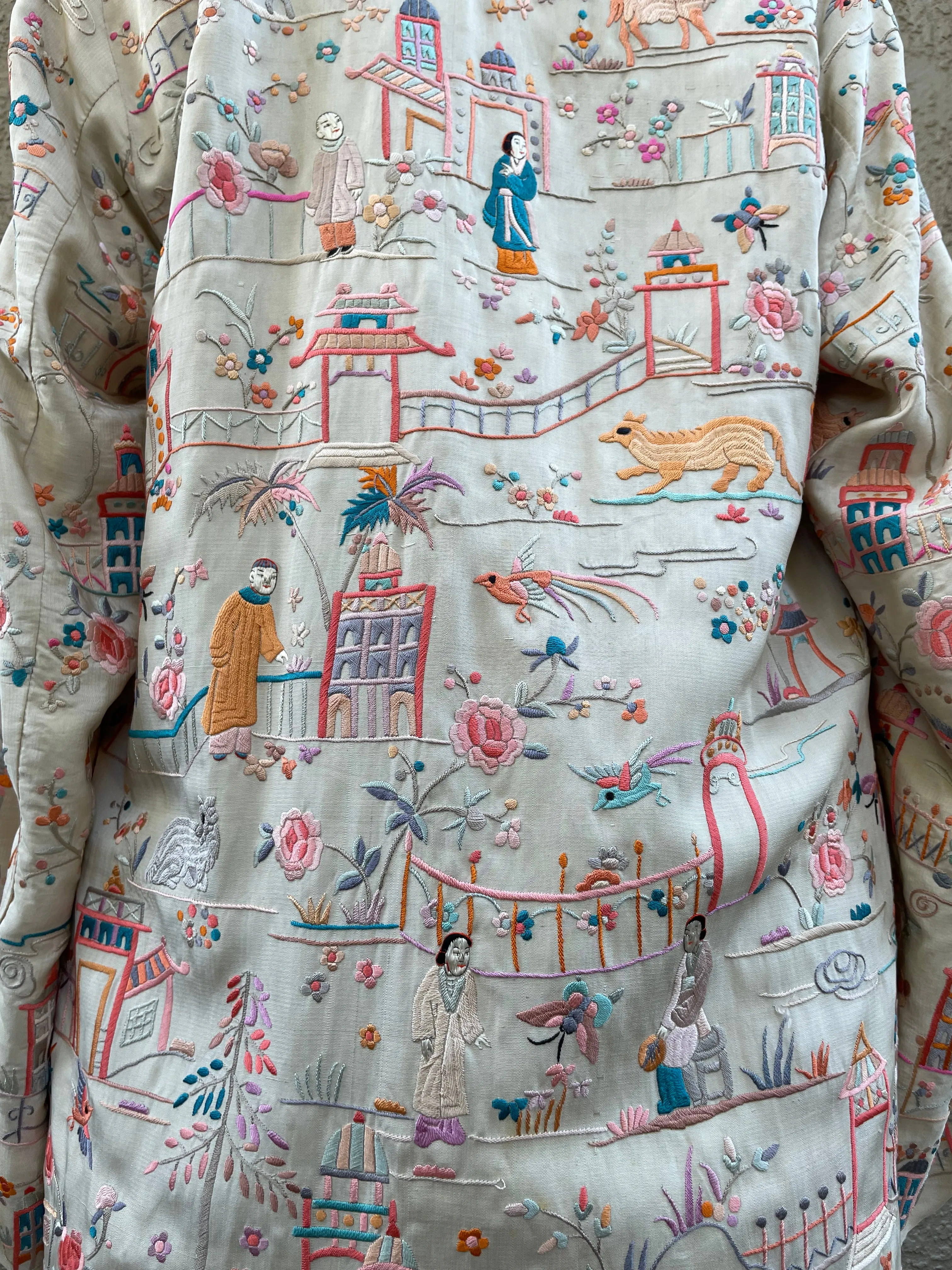 1920s Densely Embroidered Chinese Silk Coat