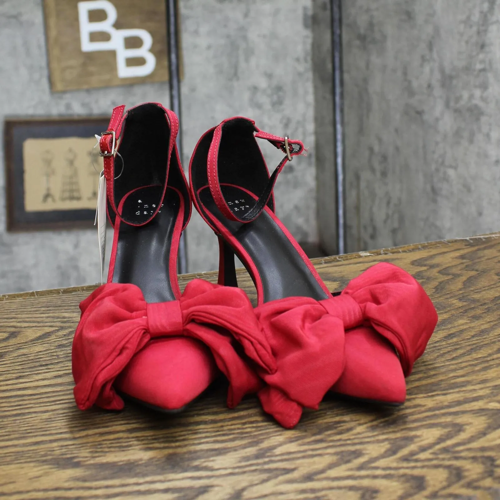 A New Day Womens Grace Bow Pumps with Memory Foam Insole 90972787 Red 8M