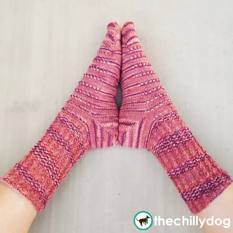 Azalea Socks: Knitting Pattern PDF