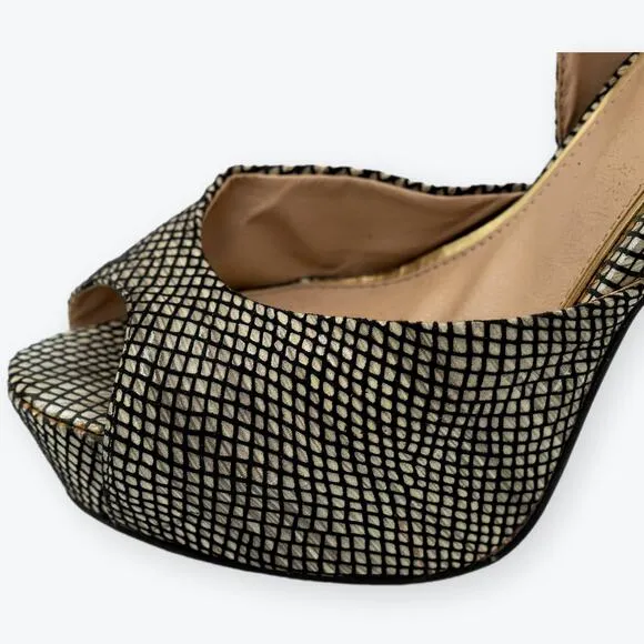 Betsey Johnson, Belee Platform, Stiletto, Peep Toe, Ankle Strap, Size 7.5
