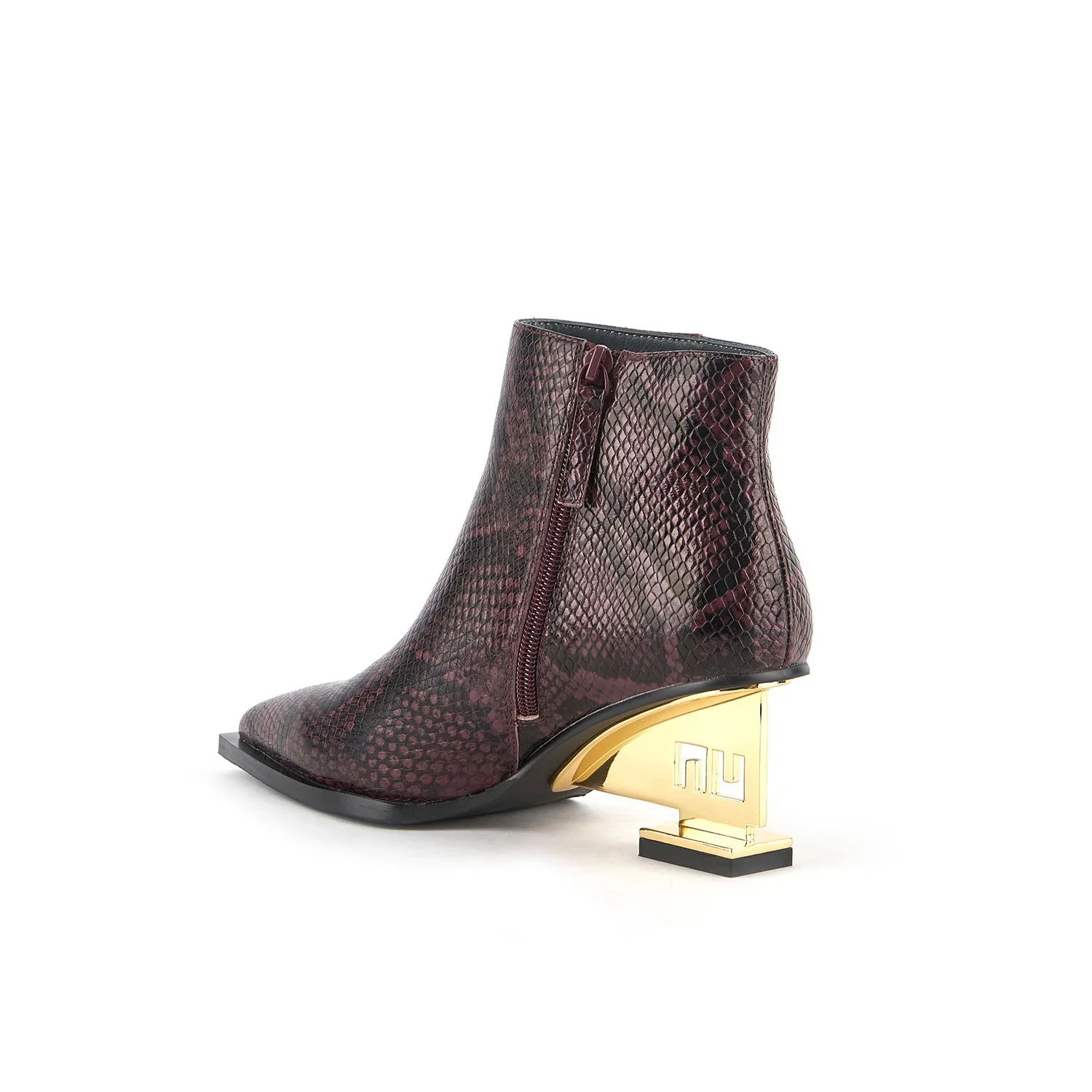 Cherry UN Bootie Mid