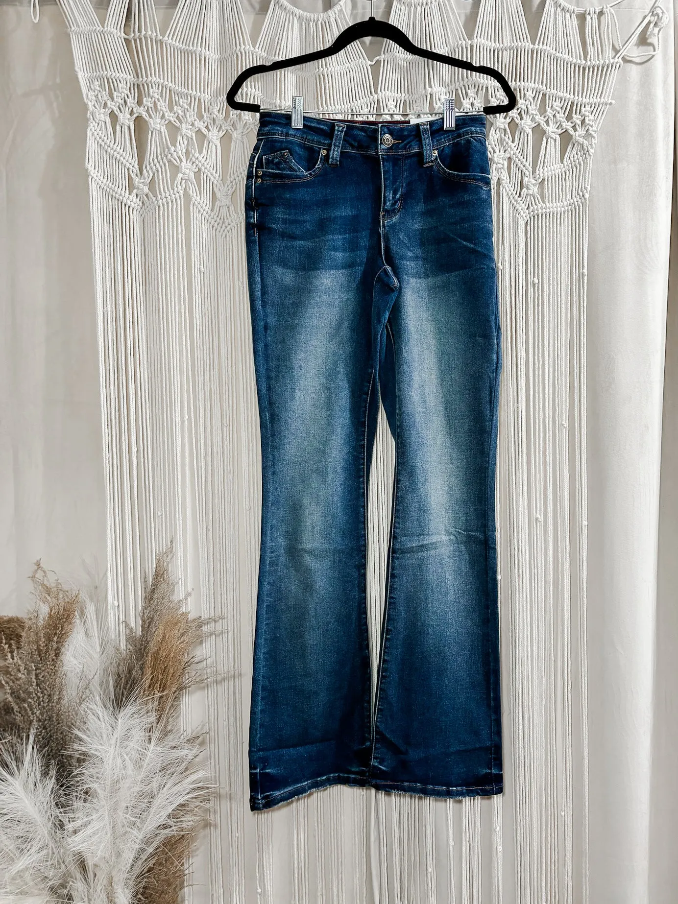Classic mid-rise non distressed bootcut jeans
