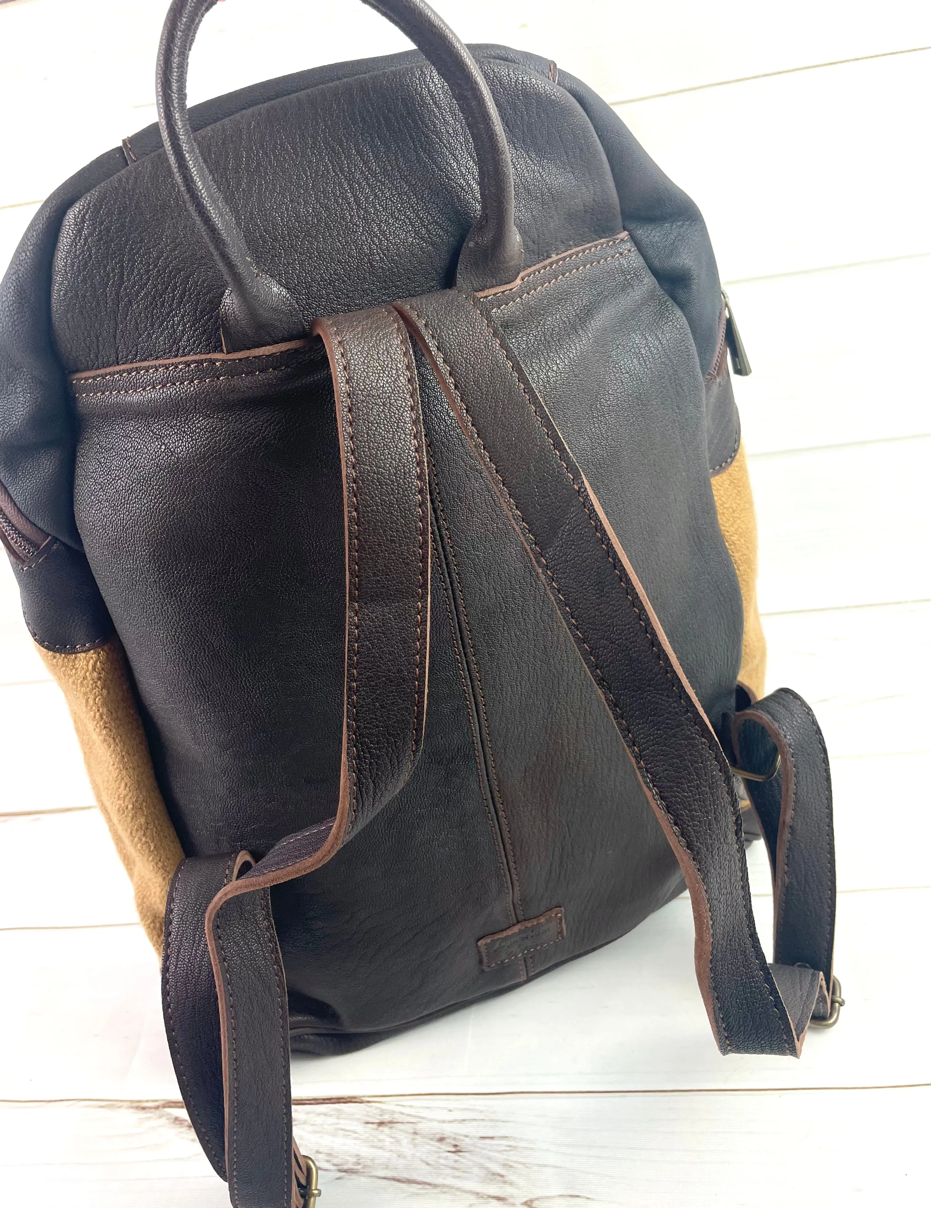 CLEARANCE! Tan Bright Diamond Wool Pattern Leather Backpack
