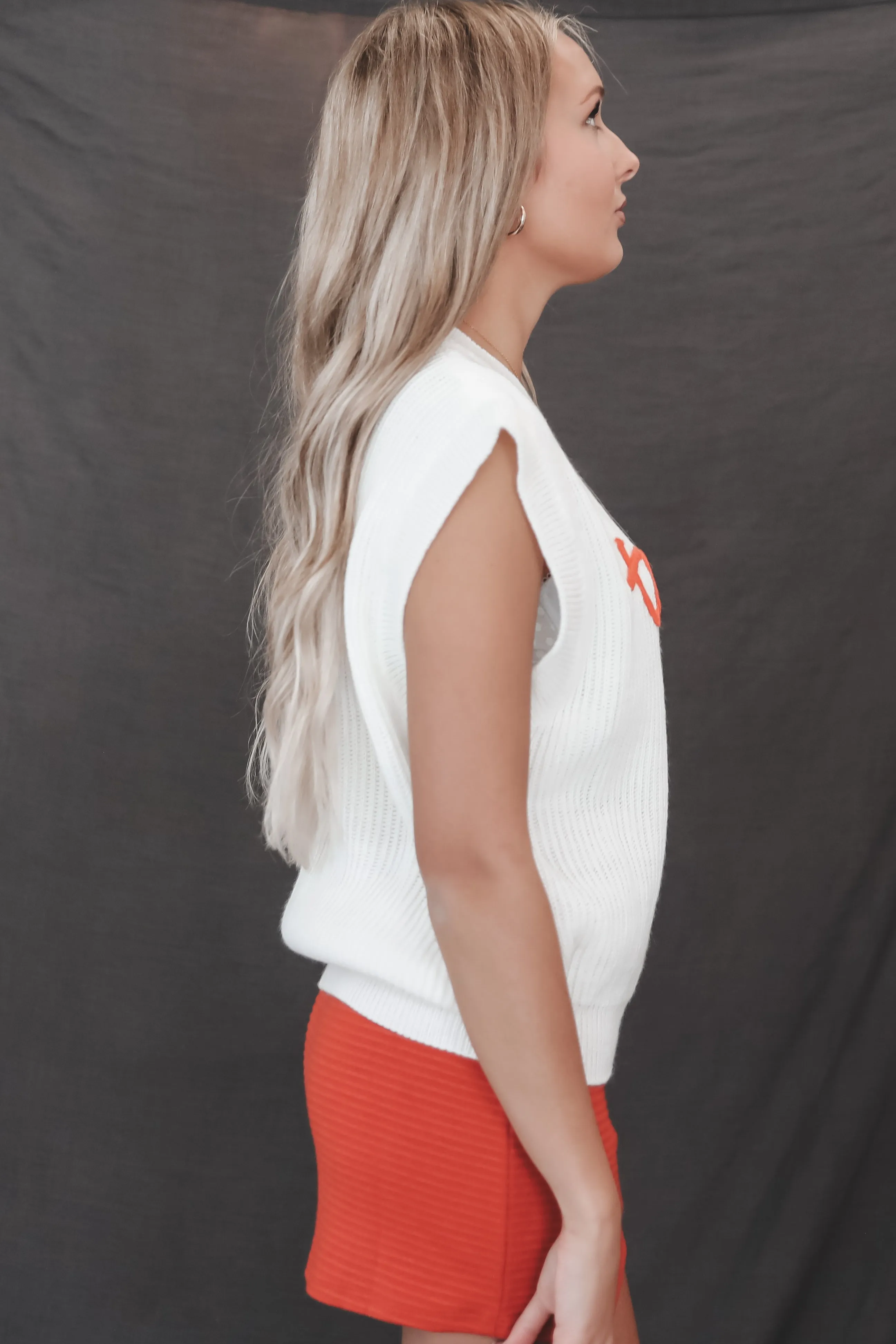 DEAL Tennessee Vols Sleeveless Sweater Top