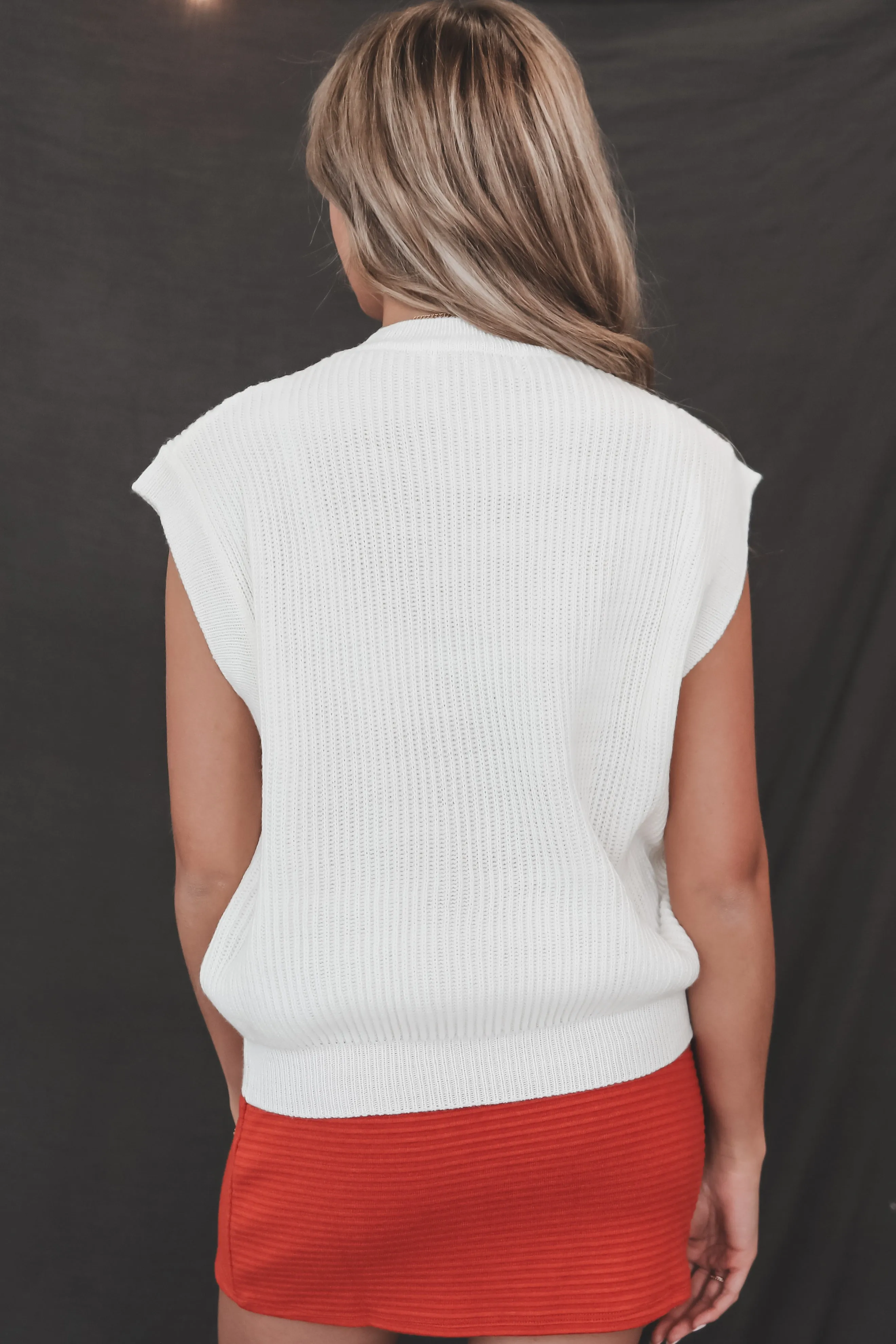 DEAL Tennessee Vols Sleeveless Sweater Top