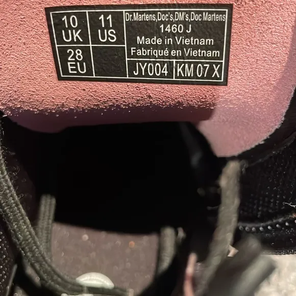 Dr martens pink boots