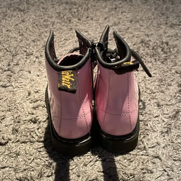 Dr martens pink boots