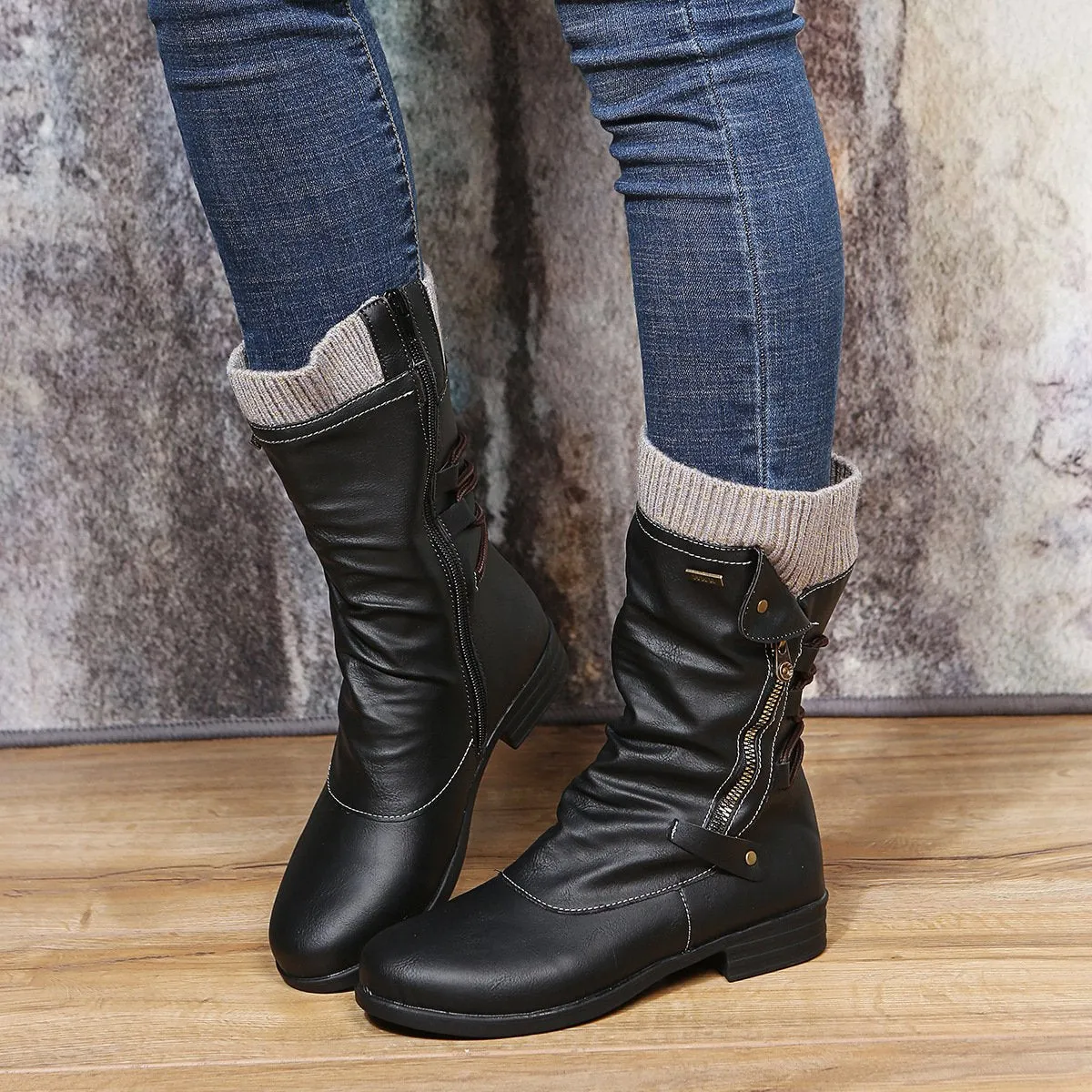 Durable orthopedic Boots