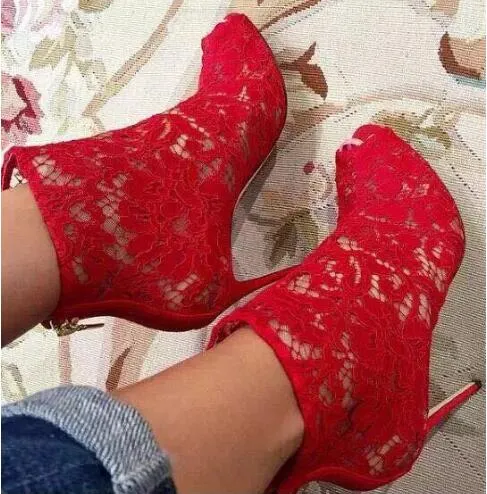 Embroidered Women Booties