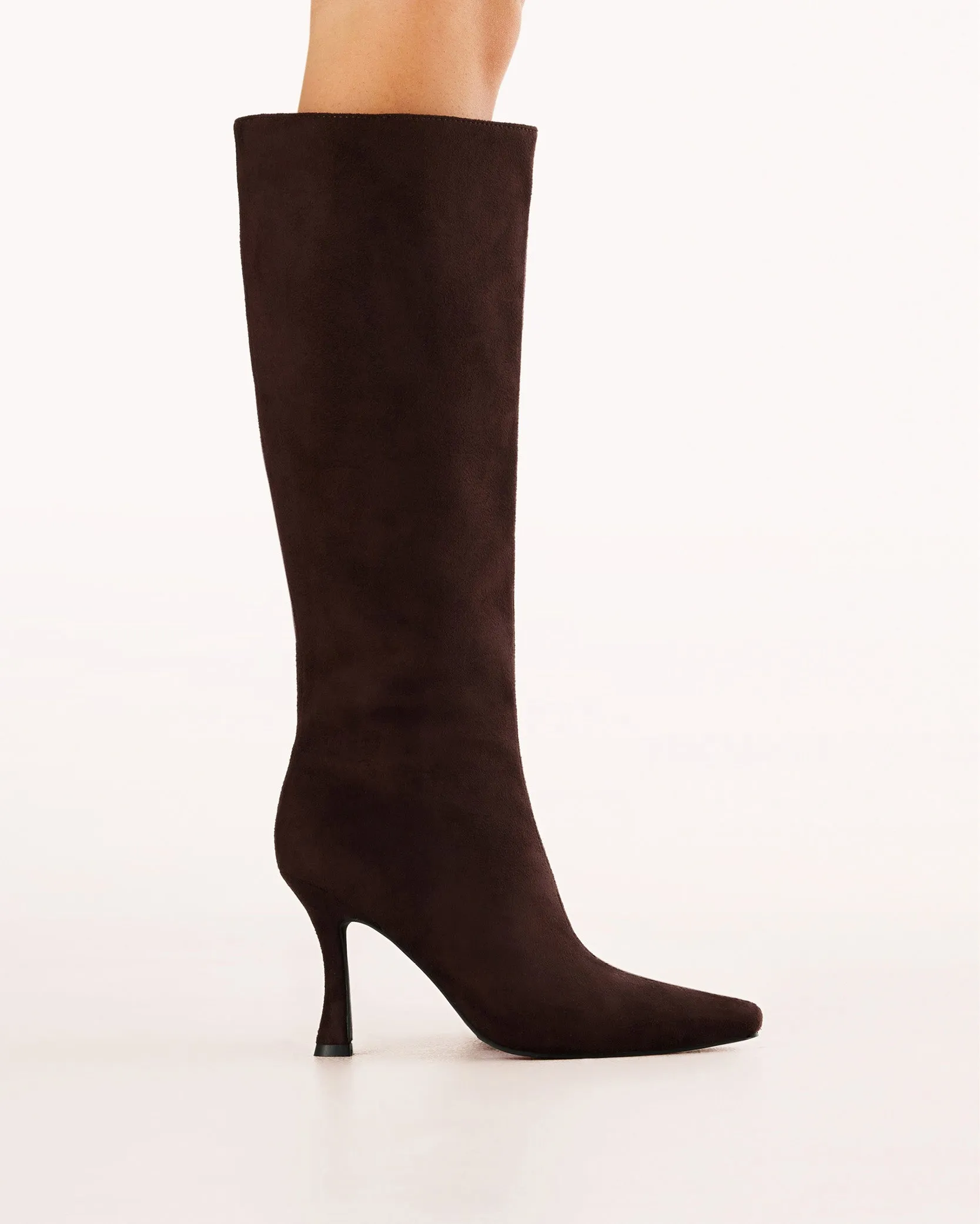FINCH - CHOCOLATE SUEDE