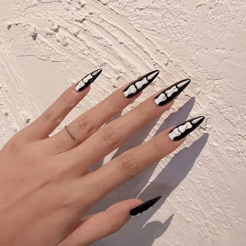 Halloween Stiletto bones