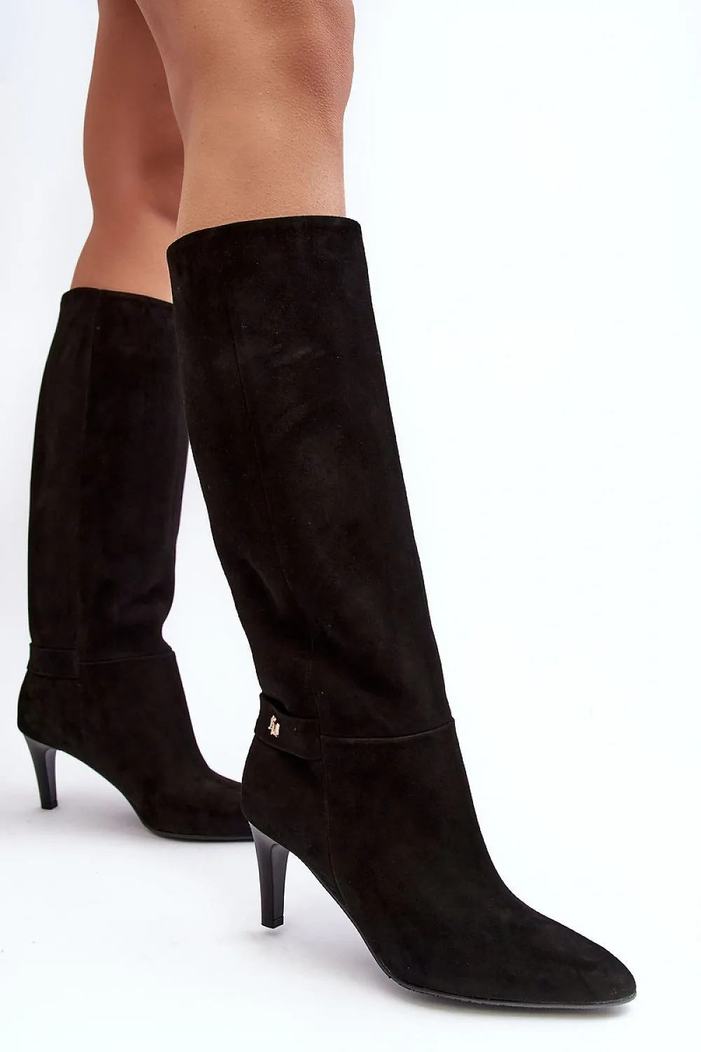 Heel boots