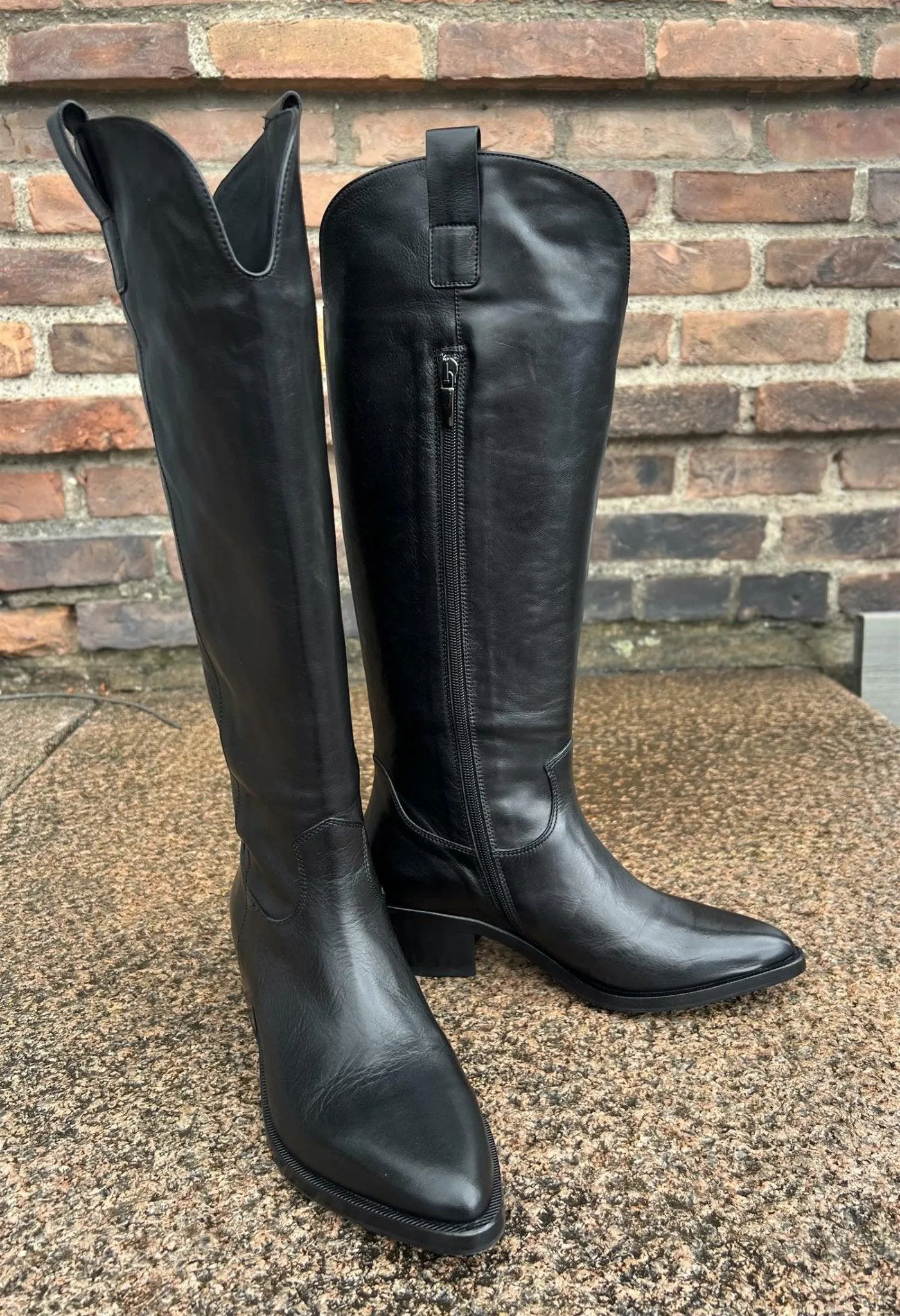 High Leather Boots Black