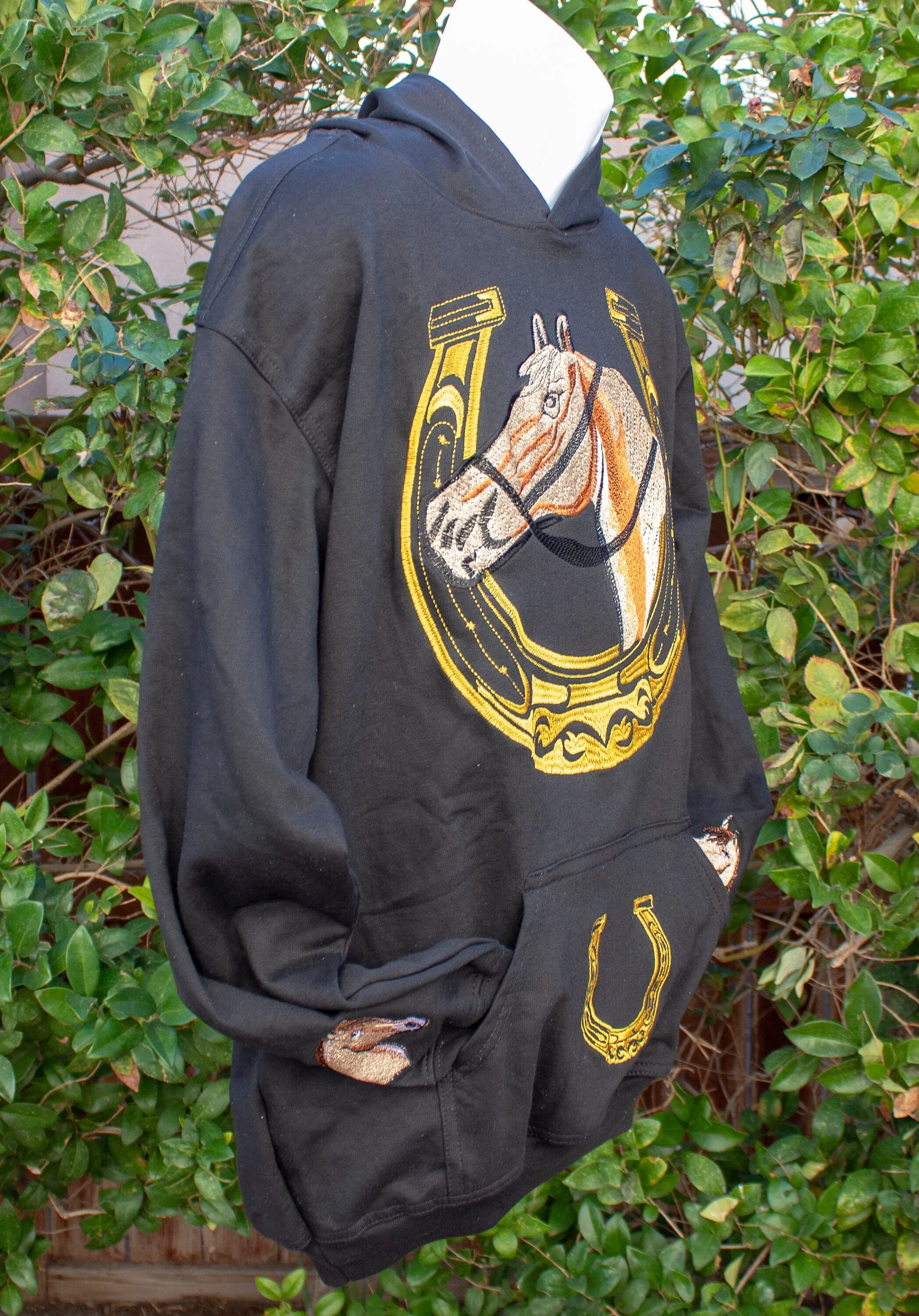 HORSE HORSESHOE EMBROIDERED Cowboy hoodie sweatshirt black sweater