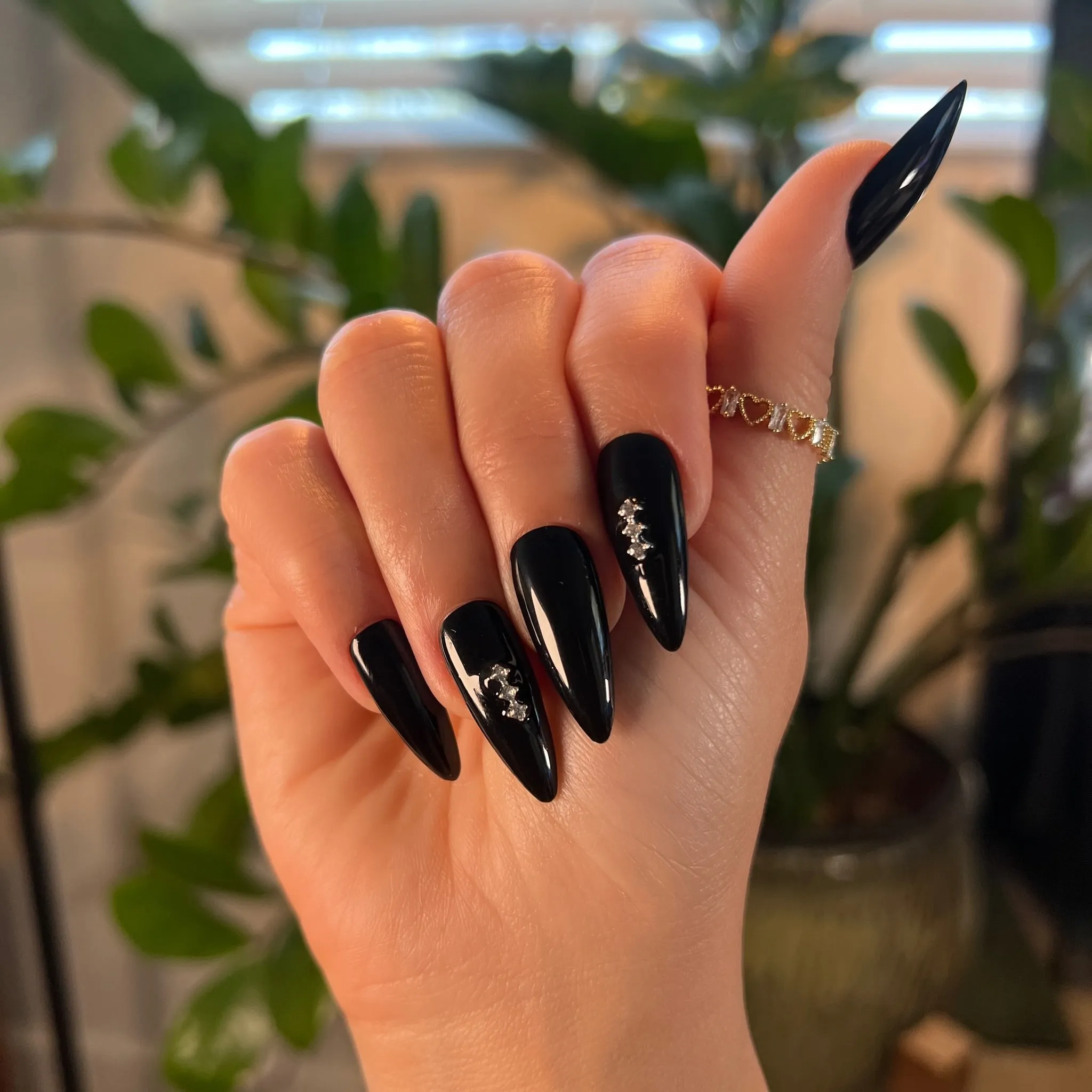 IT GIRL - BLACK