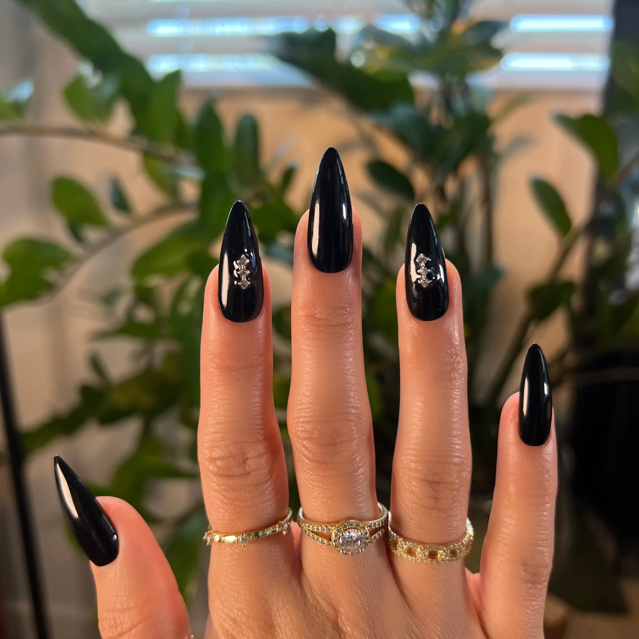 IT GIRL - BLACK