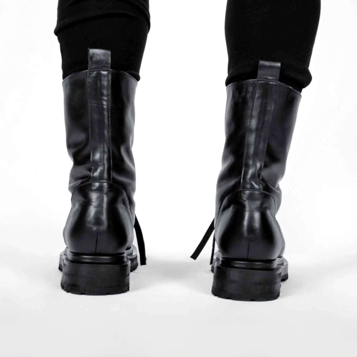 Mid Rise Leather Flat Boots with Zippers