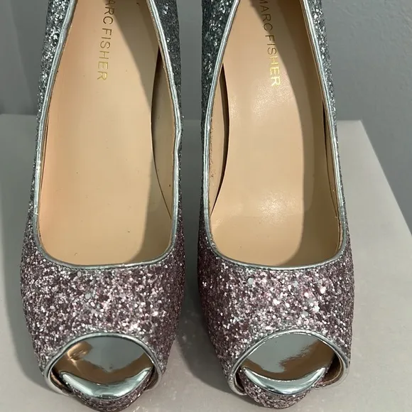 New Marc Fisher Glitter Ombré Pink Silver Bedazzled Peep Toe Heel