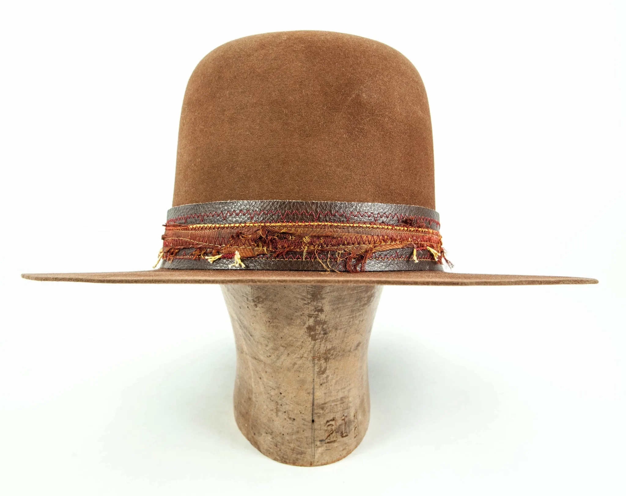 "rough & rustic" 7 5/8 