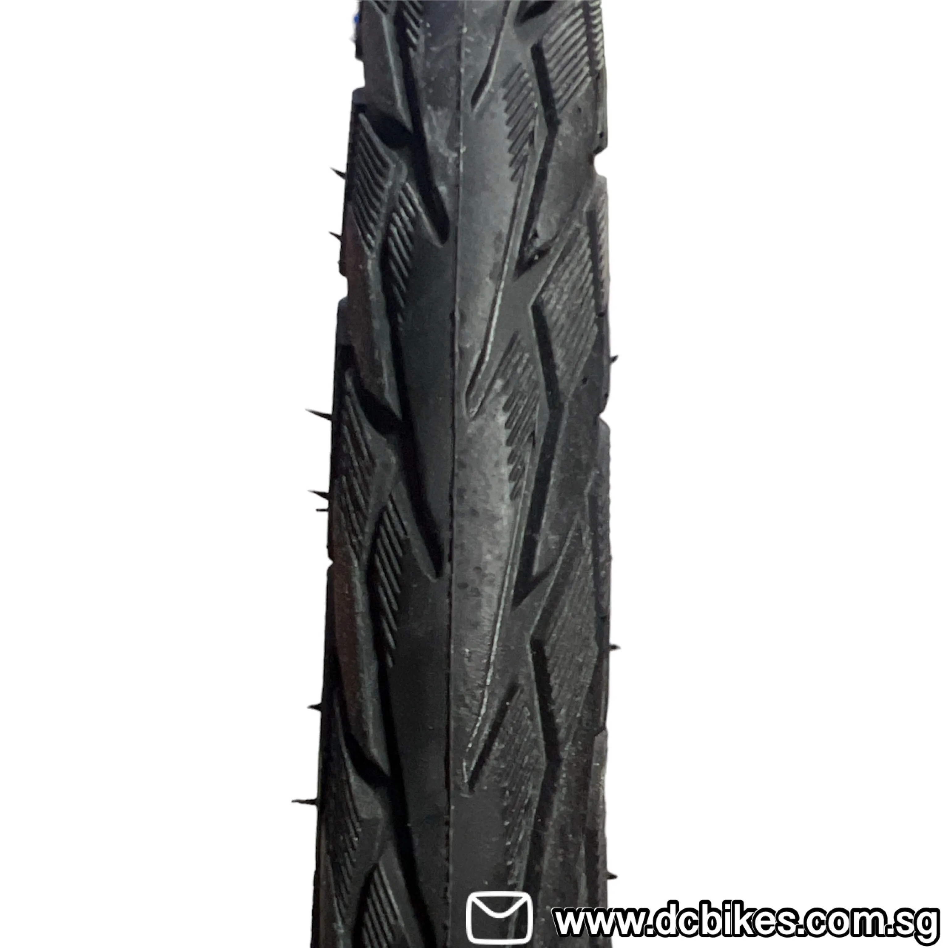 Schwalbe 26 | 28/29 X 2.0 Delta Cruiser Plus Trekking Puncture Guard Green Compound Reflex Wired Tyres - Etrto :  50-559 | 622 (1 Tire)
