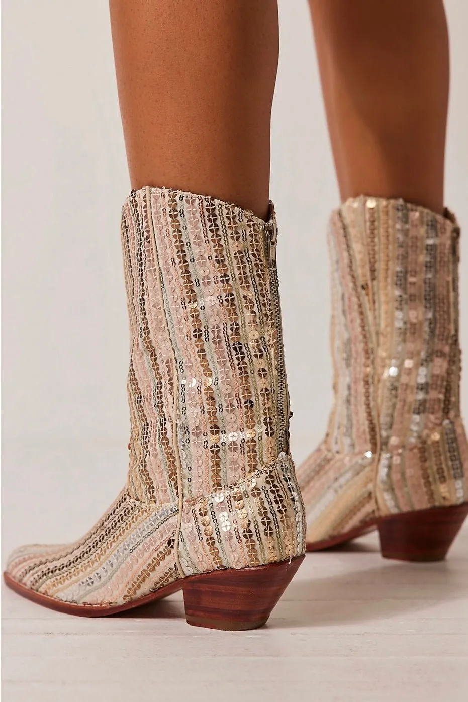SEQUIN EMBROIDERED WESTERN BOOTS LUNA X FREE PEOPLE