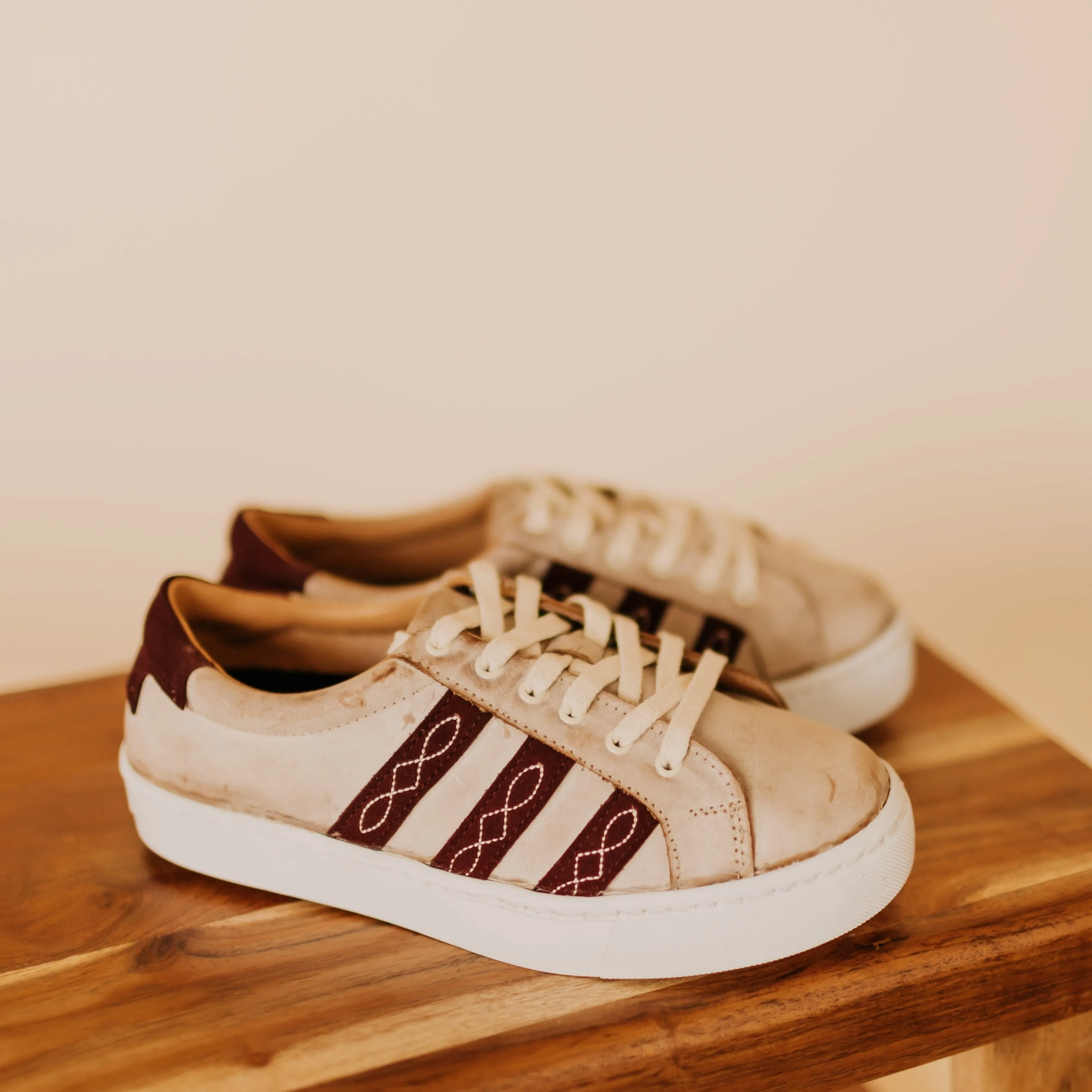 Sheridan Game Day Leather Tennis Shoe Maroon