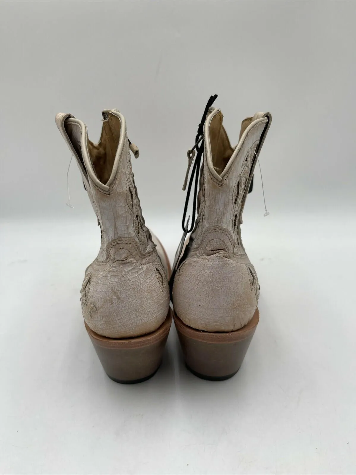 SHYANNE WOMEN'S LILY FLORAL EMBROIDERED WESTERN FASHION BOOTIES White Size 8.5M - Very Good
