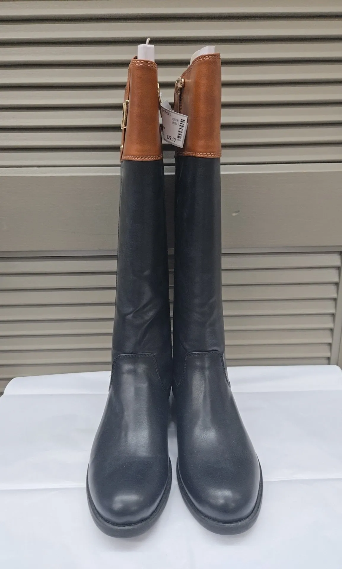 Tommy Hilfiger Size 9 Boots