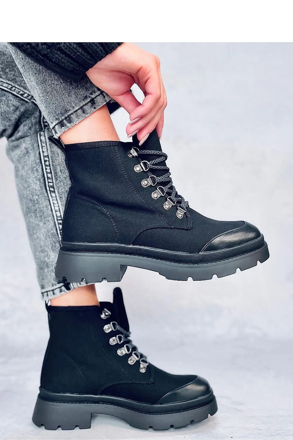 Trekking Boots