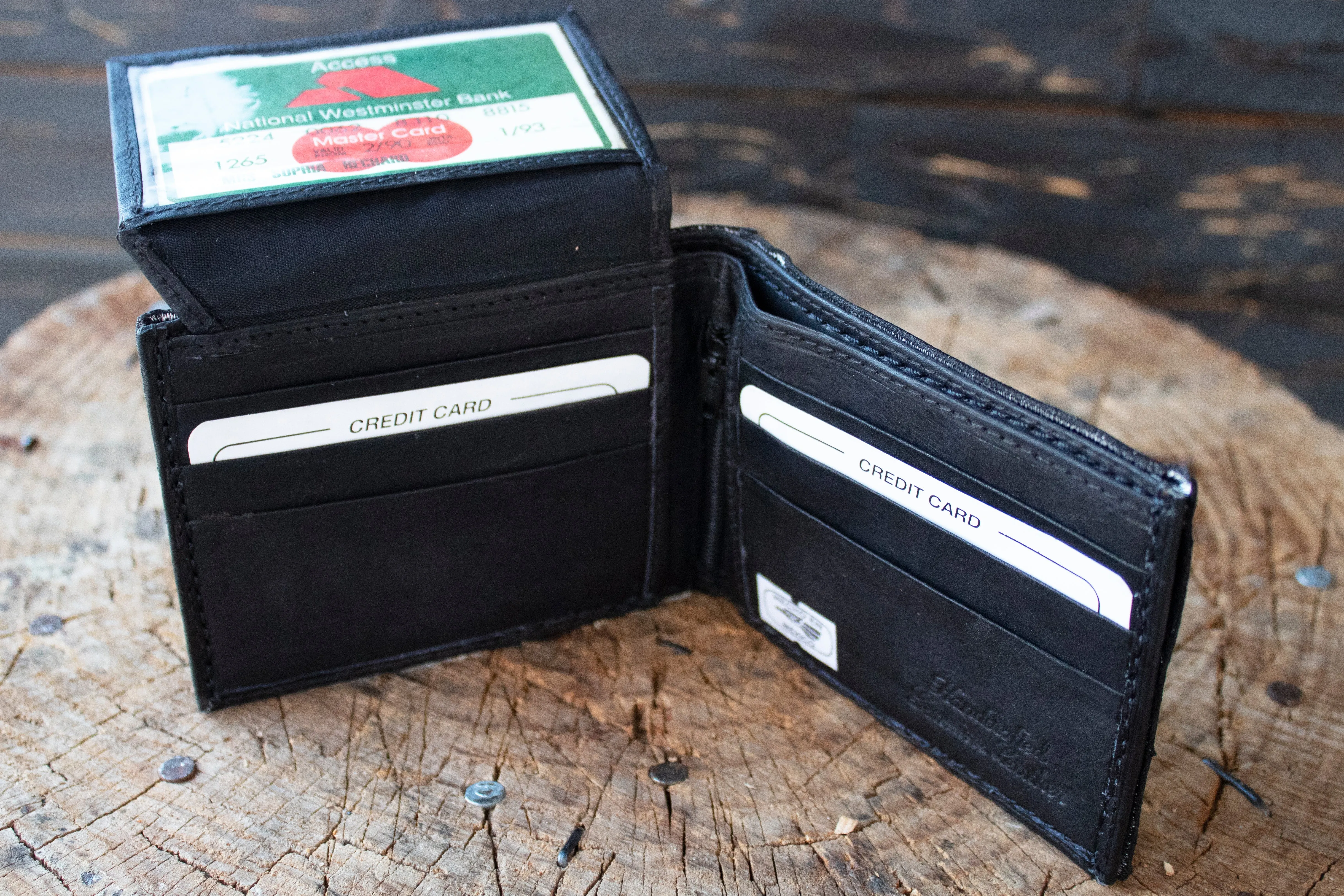 WESTERN BLACK LEATHER EMBROIDERED HORSES BIFOLD WALLET
