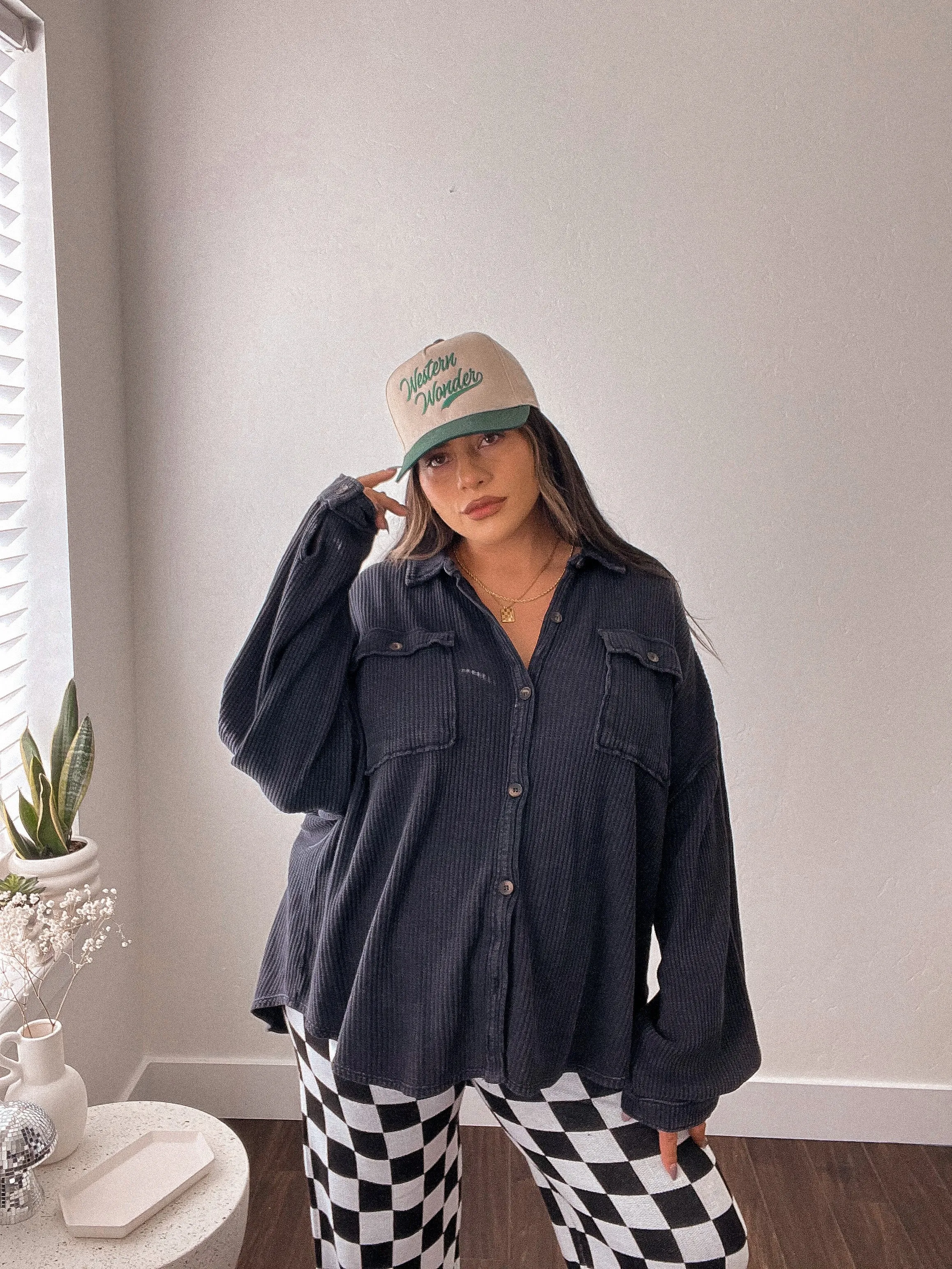 Western Wonder two tone trucker hat