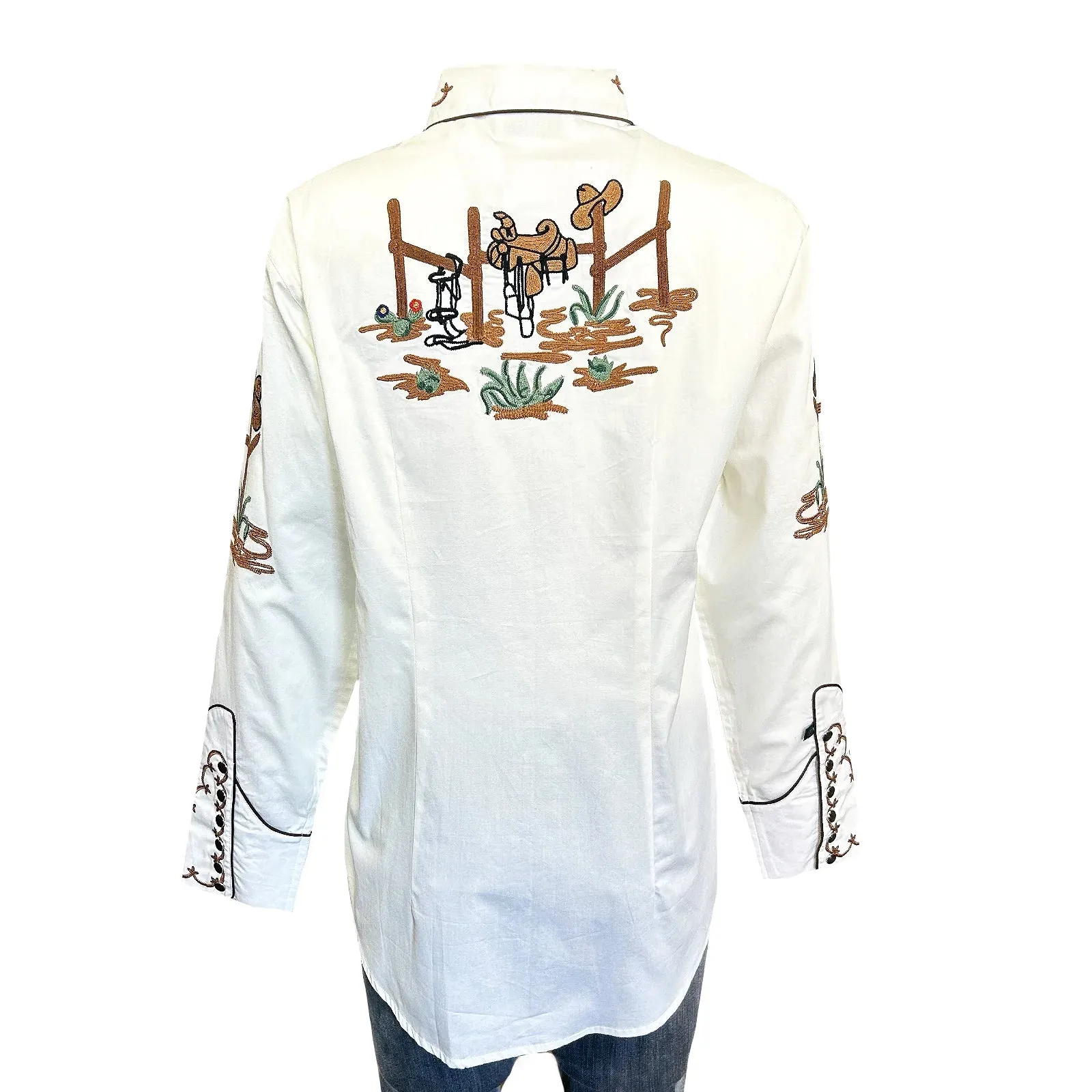 Women's Vintage Western Shirt Collection: Rockmount Boots and Cactus Ivory