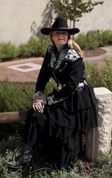 Women's Vintage Western Shirt Collection: Scully Gunfighter Black & Silver