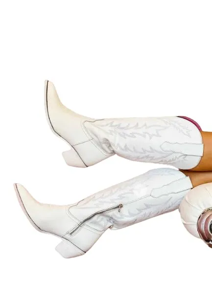 XZEIT Vintage PU Western cowboy Boot Women Flower Embroidered Mid Calf Cowgirl Boots pointed Toe Western Boots Chunky Heel Pull On Short Boots Riding Wedding Boots,White,5